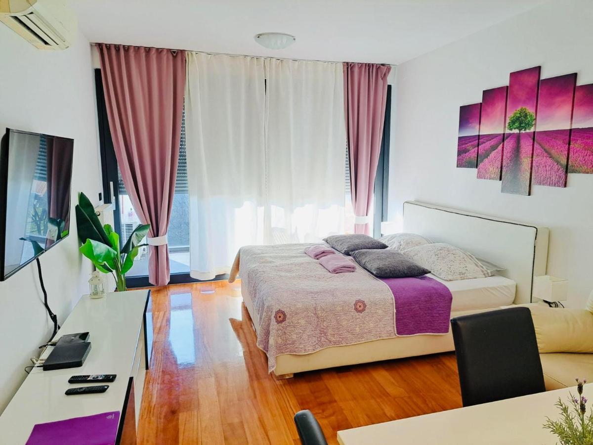 Nova Galerija Studio Ema I Apartman Anita- Parking In Garage Zagrzeb Zewnętrze zdjęcie